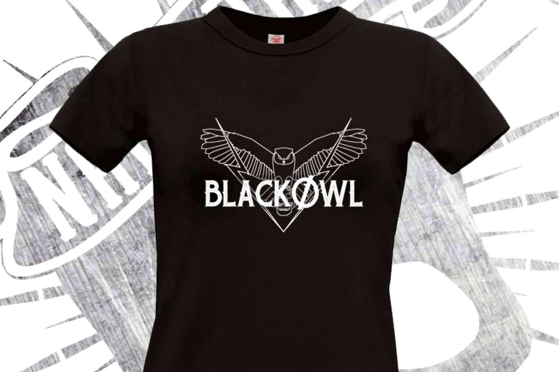 Nakerband es la tienda online que ofrece camisetas de mujer de manga corta personalizadas