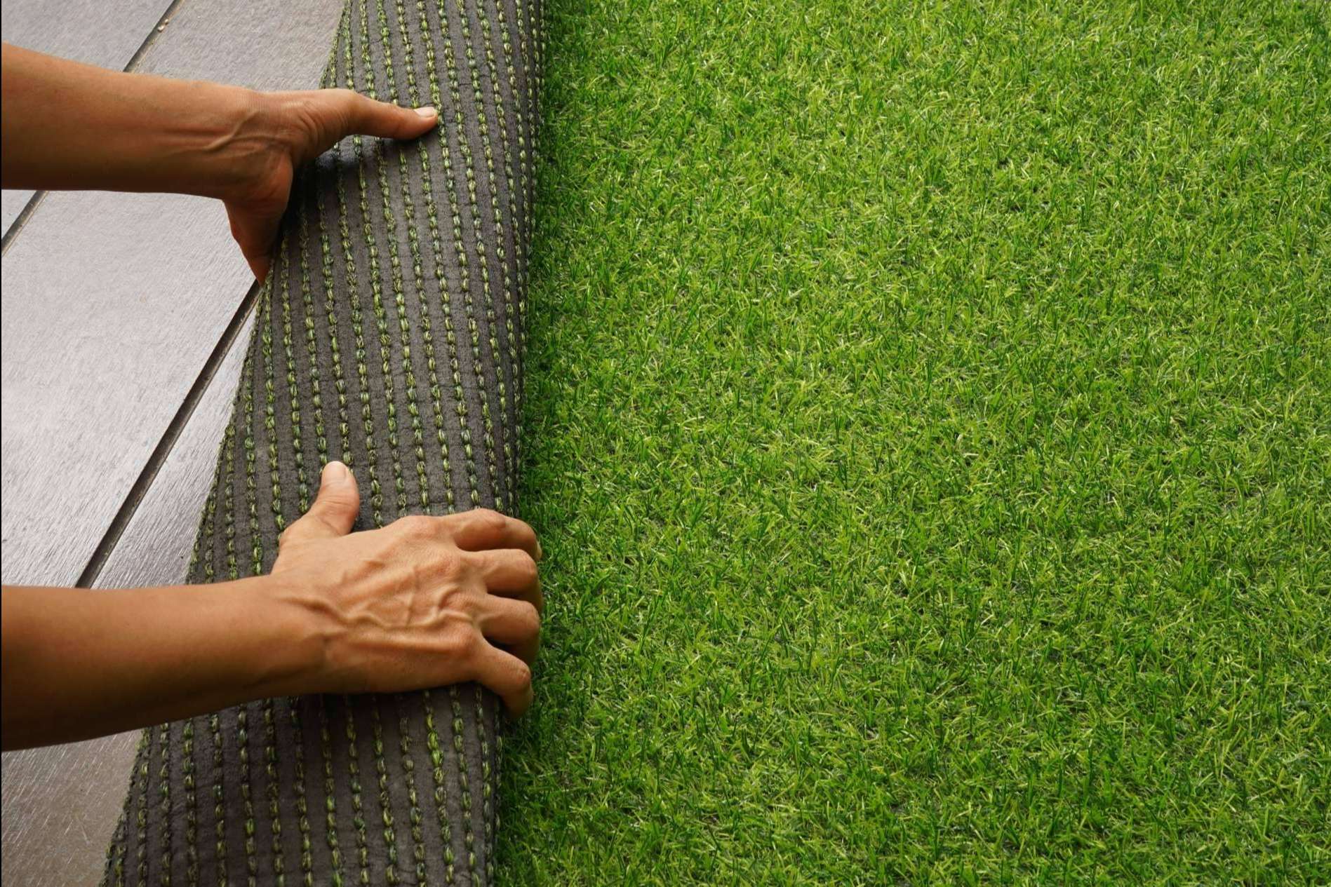 Césped artificial por metros con JardínVertical.es