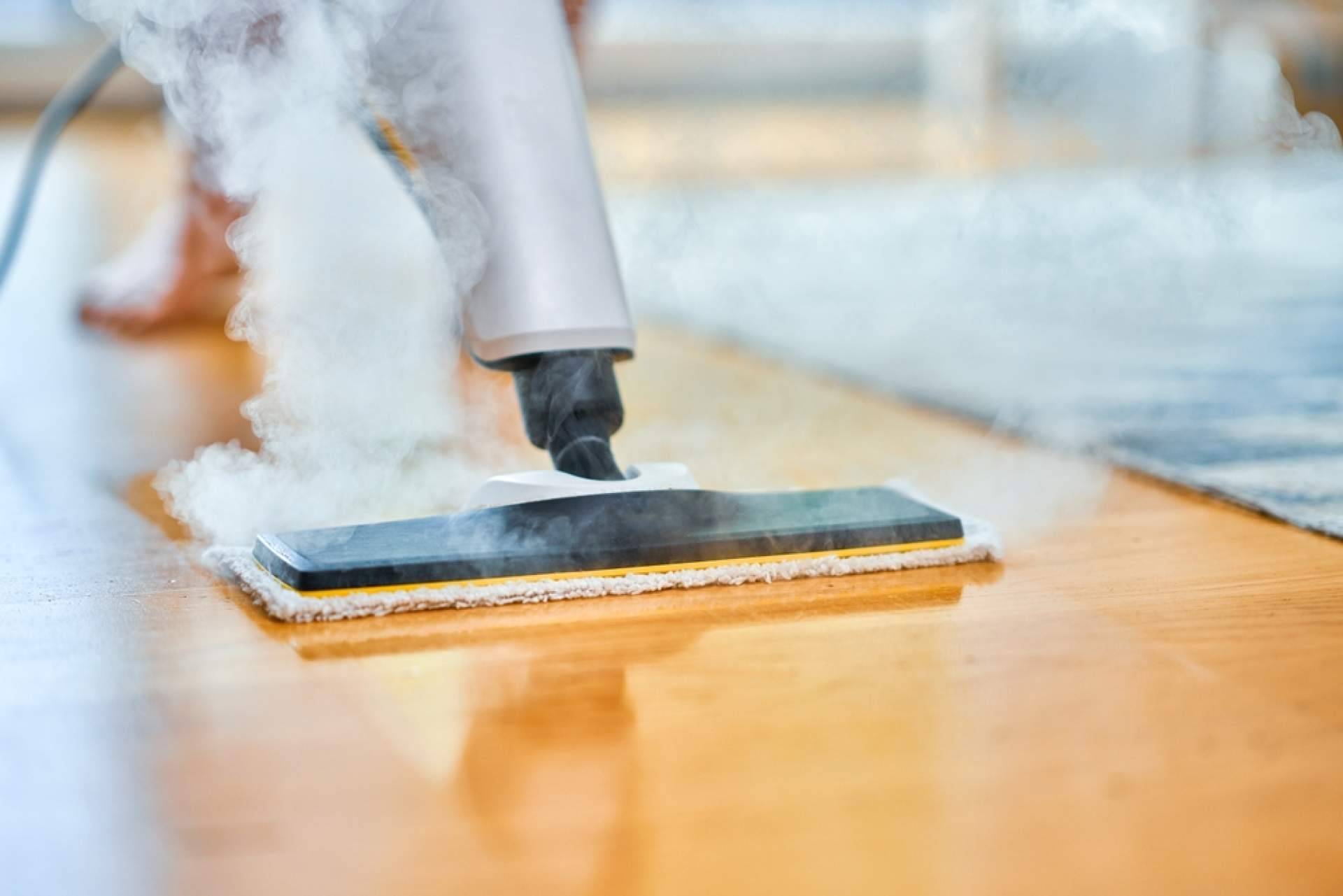 La mejor forma de mantener un suelo de madera, por Bona