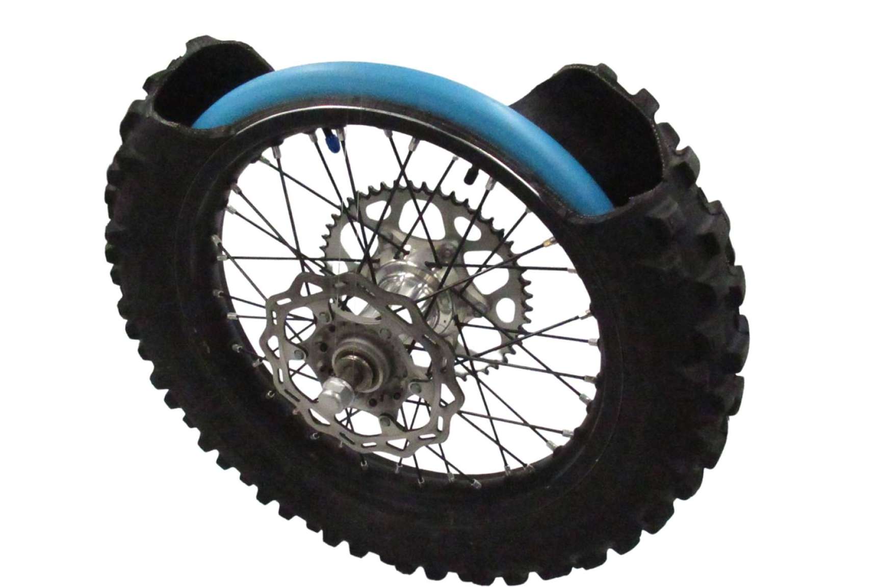 En qué consiste el sistema tubeless enduro de NomOusse