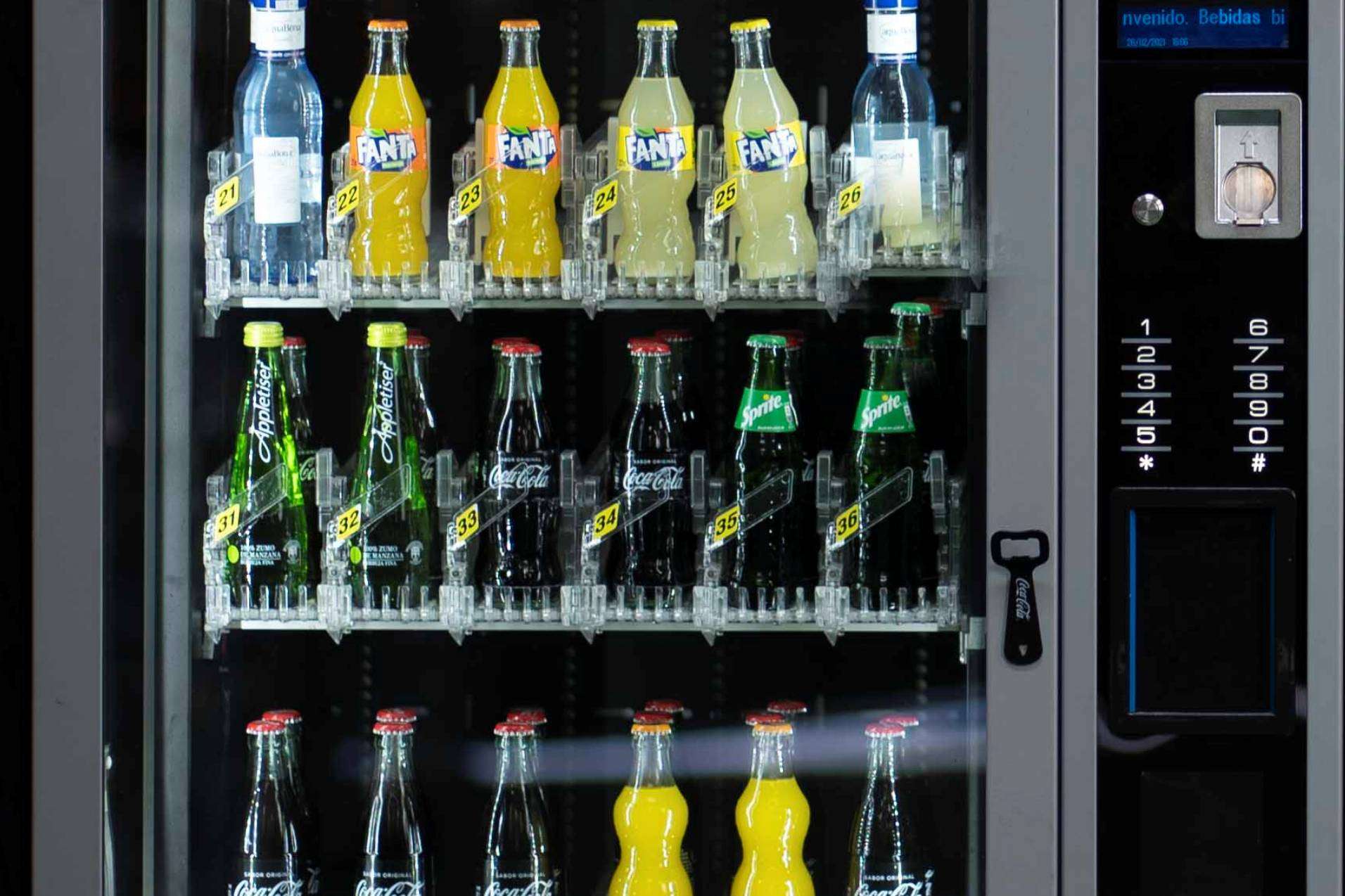 C&B Señor ofrece una amplia variedad de máquinas expendedoras