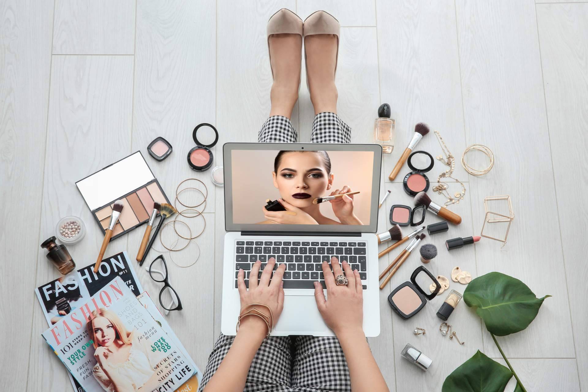 Estética Latina Academy, formarse en cursos del sector belleza de forma práctica y eficaz