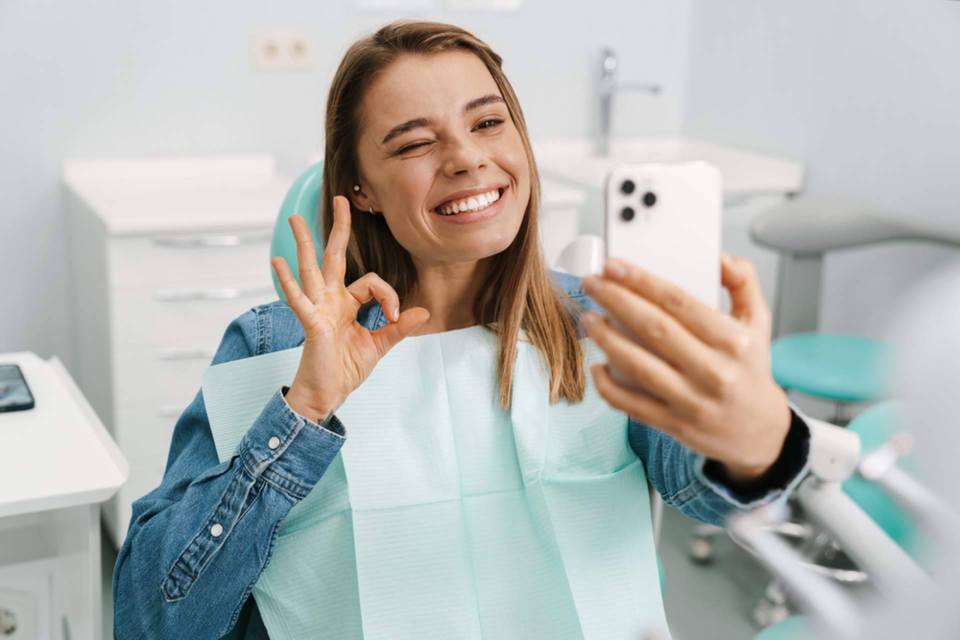 Diseñando sonrisas con el tratamiento de Clínica Carlos Saiz Smile