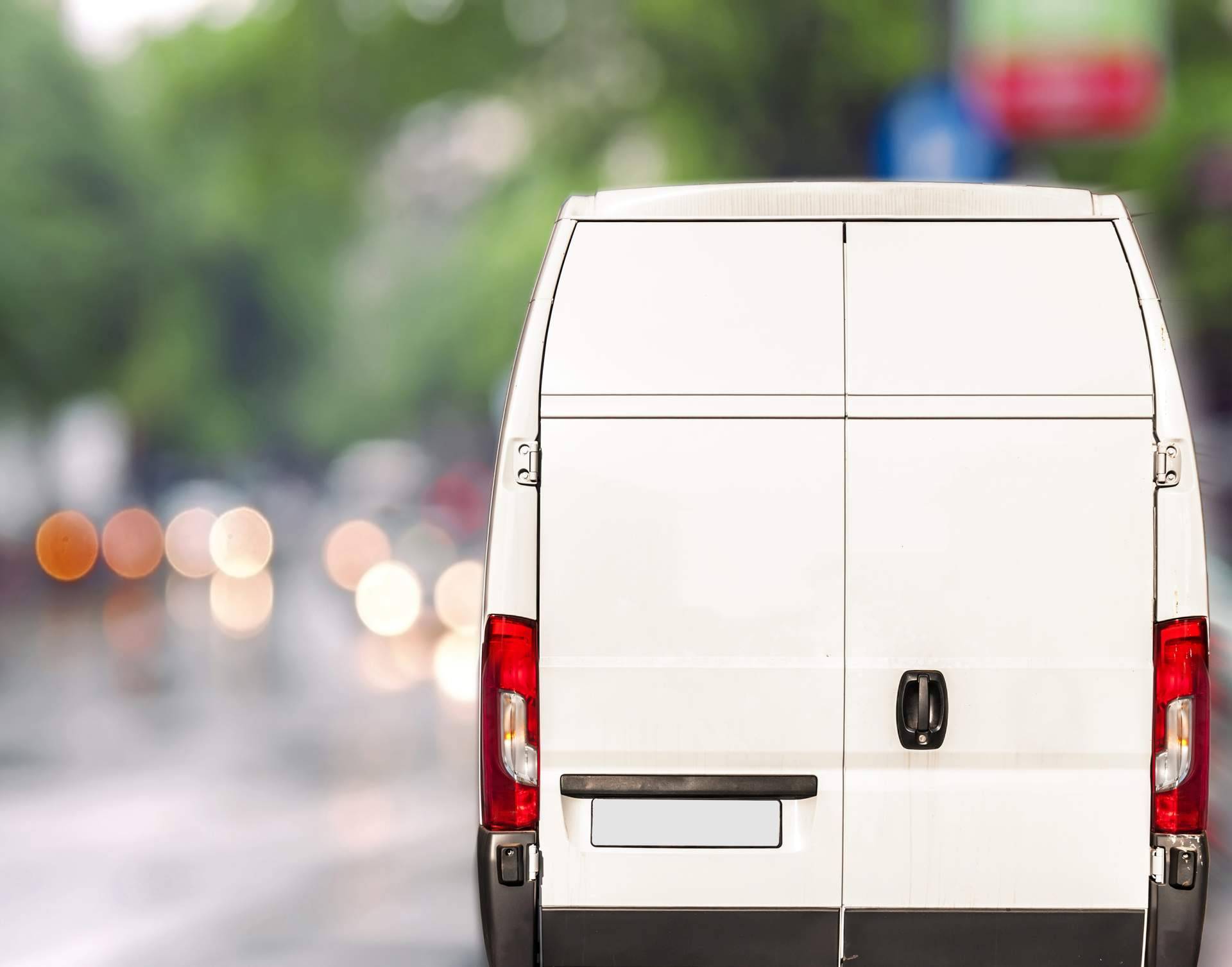 Renting de furgoneta para empresas y particulares de la mano de Smile Rent Europa