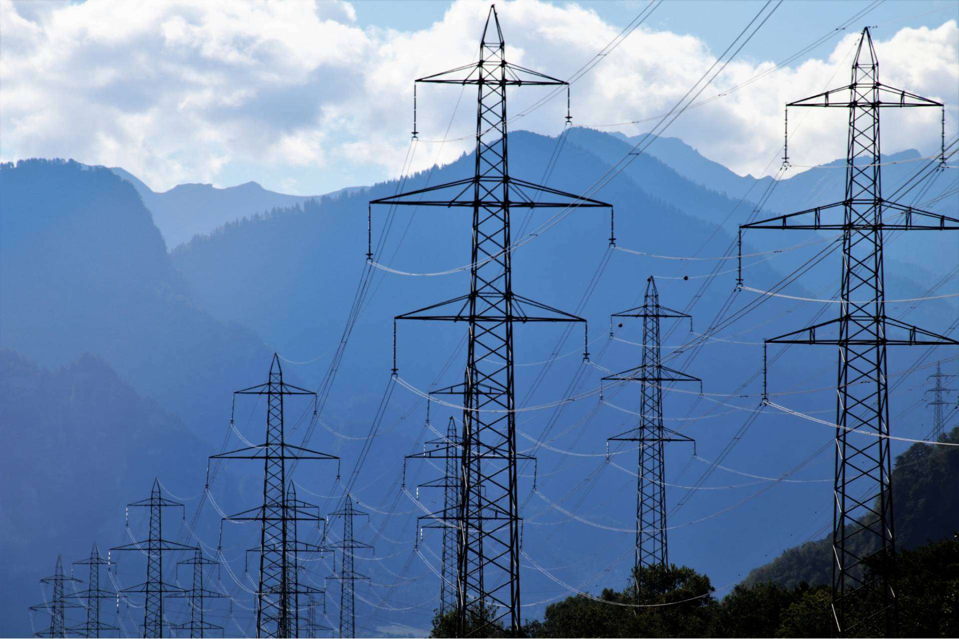 Atlántica Energía informa sobre el precio indexado de electricidad o gas natural