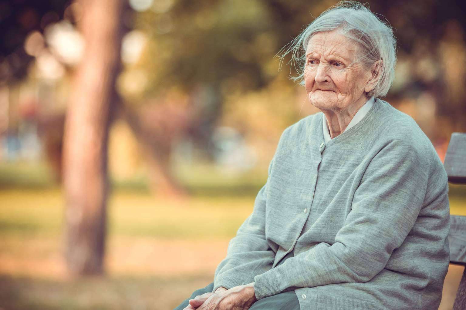 El desafío de cuidar a los padres mayores. ¿Cuáles son las mejores alternativas para las familias?