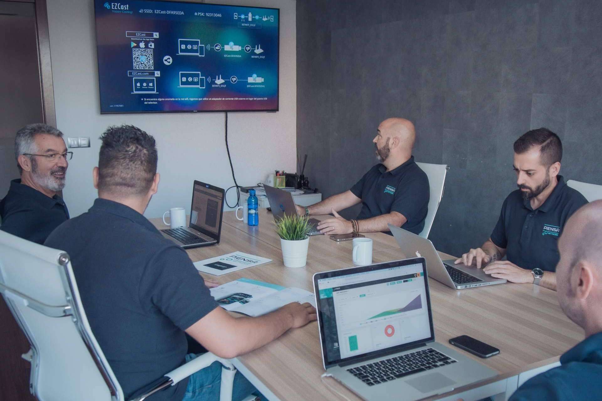 Ingresos pasivos recurrentes con el nuevo Máster Franquiciado de Piensa Network