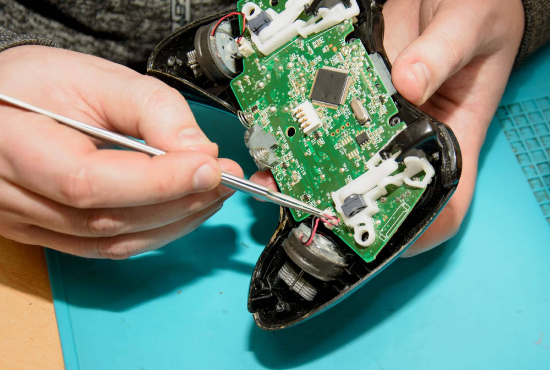 Los expertos en reparación de PlayStation 5 de Mundo del Móvil