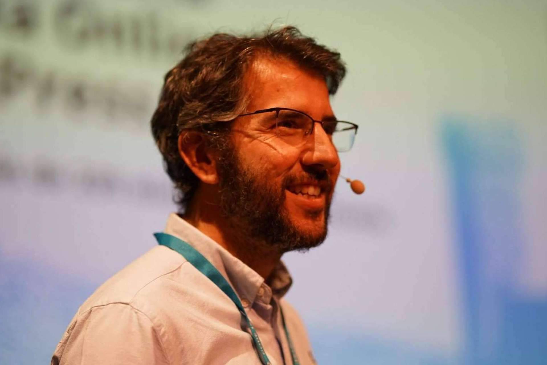 'Vivir en sábado', el libro para los fanáticos del emprendimiento digital escrito por Gonzalo de la Campa