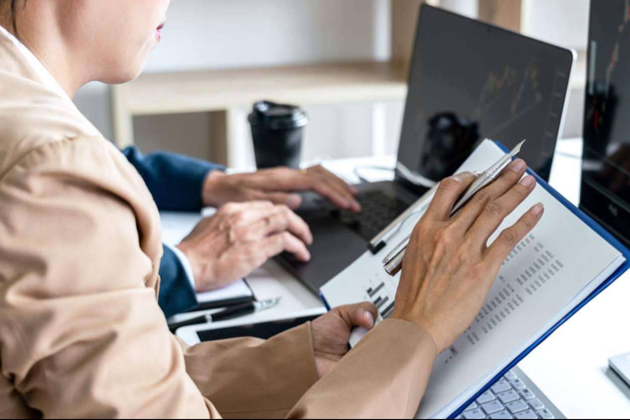 ¿Por qué es importante formarse en marketing digital?, con EEP iGroup