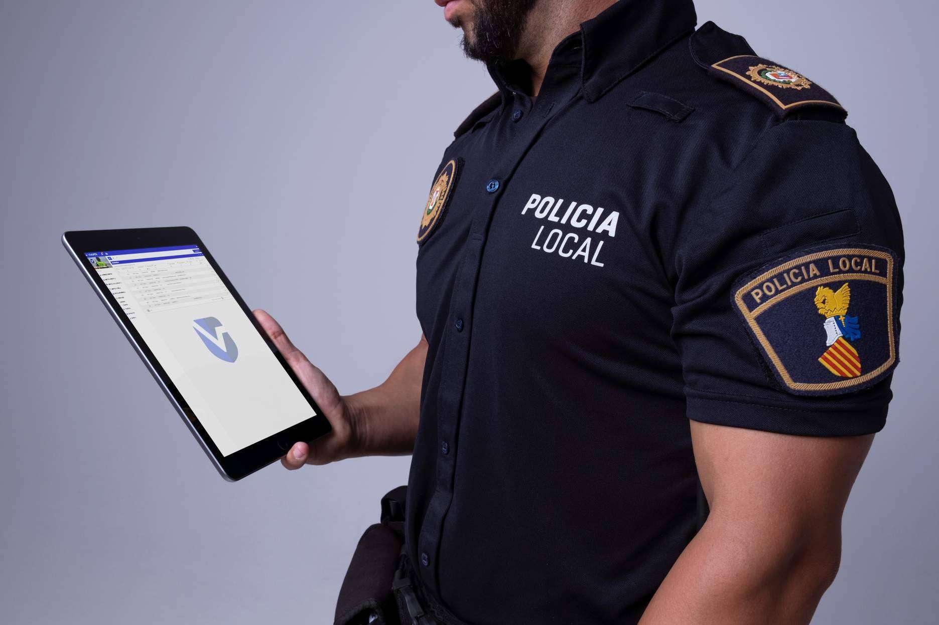 Todas las novedades de las aplicaciones para Policía Local, VinfoPOL y Discover eLite, en SICUR 2024