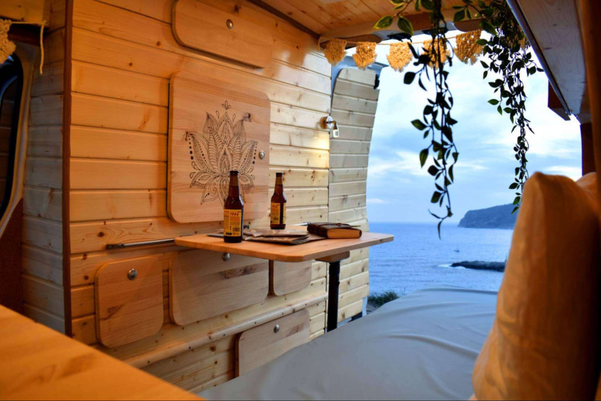 Una aventura distinta recorriendo la isla de Mallorca con Gumara Camper Vans