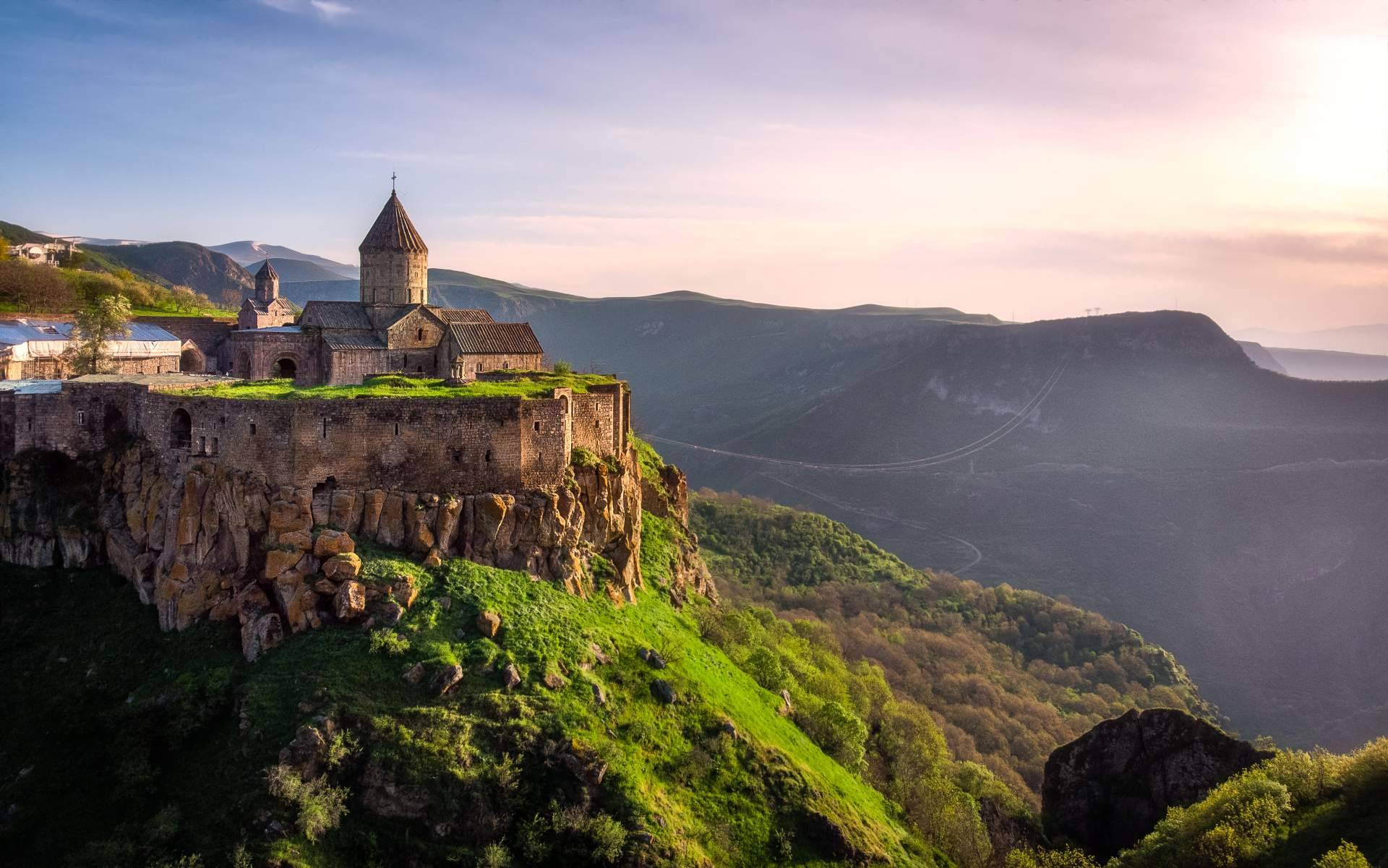 Las ventajas de viajar a Armenia con Amistad Tours