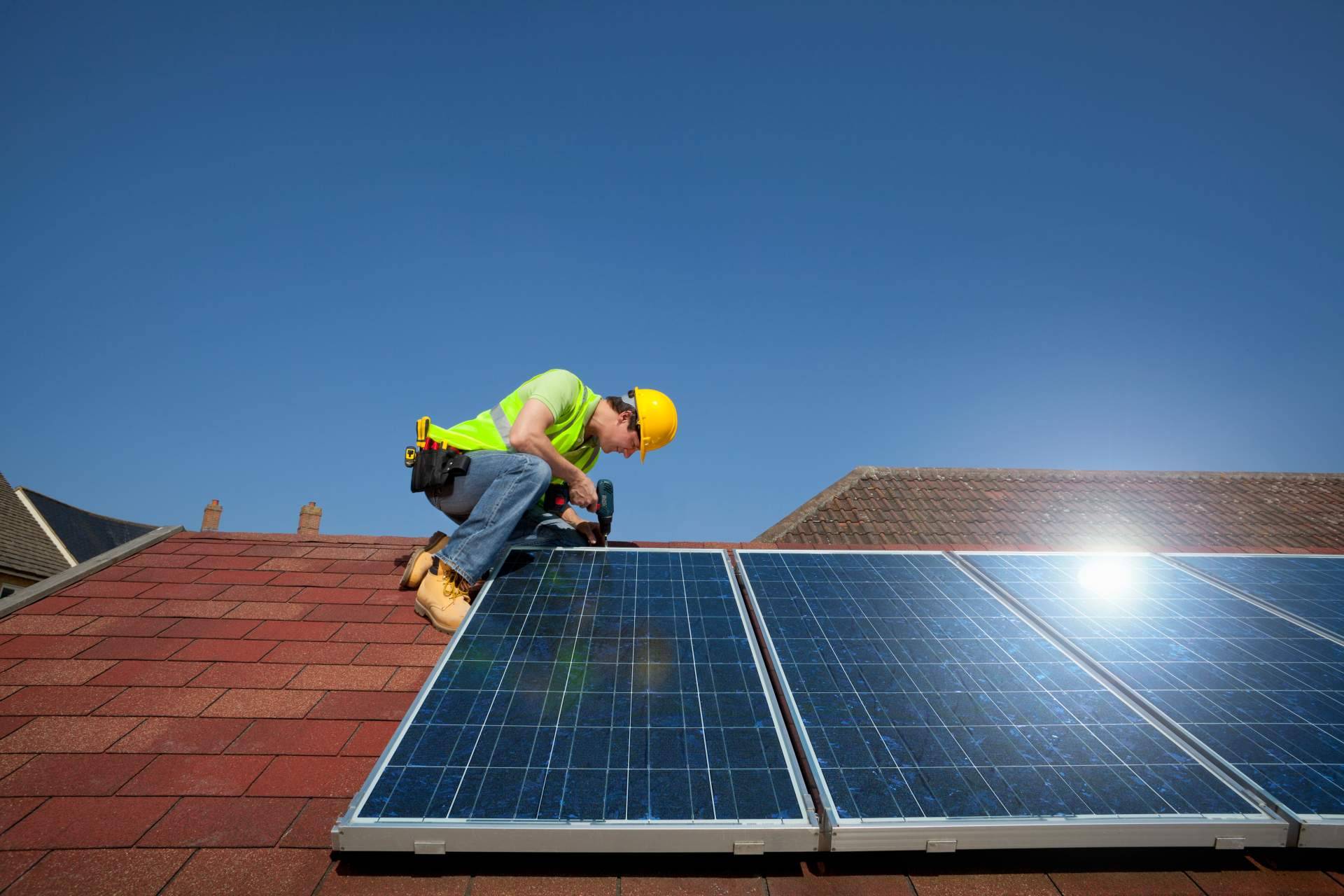 Acierta Eficiencia, servicios especializados en eficiencia energética