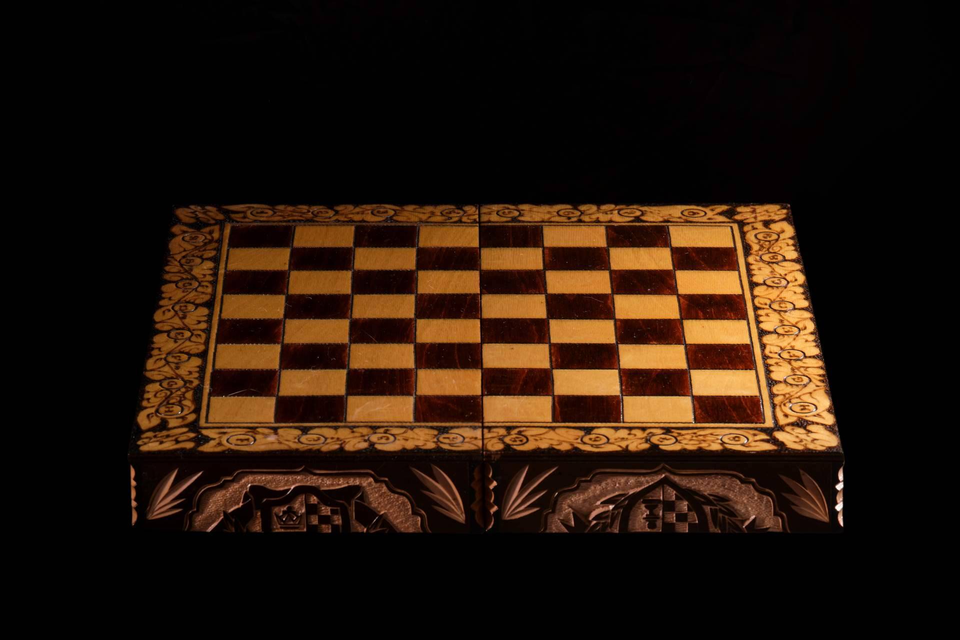 Melocotón Regalos y su oferta de ajedrez de madera, un juego que nunca pasa de moda