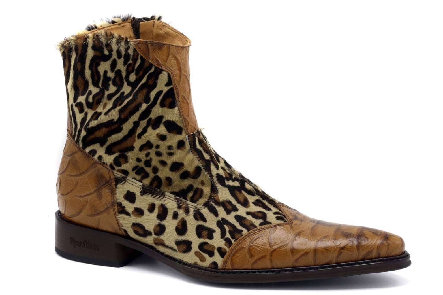 La firma Pepe Milán ofrece zapatos y diferentes accesorios