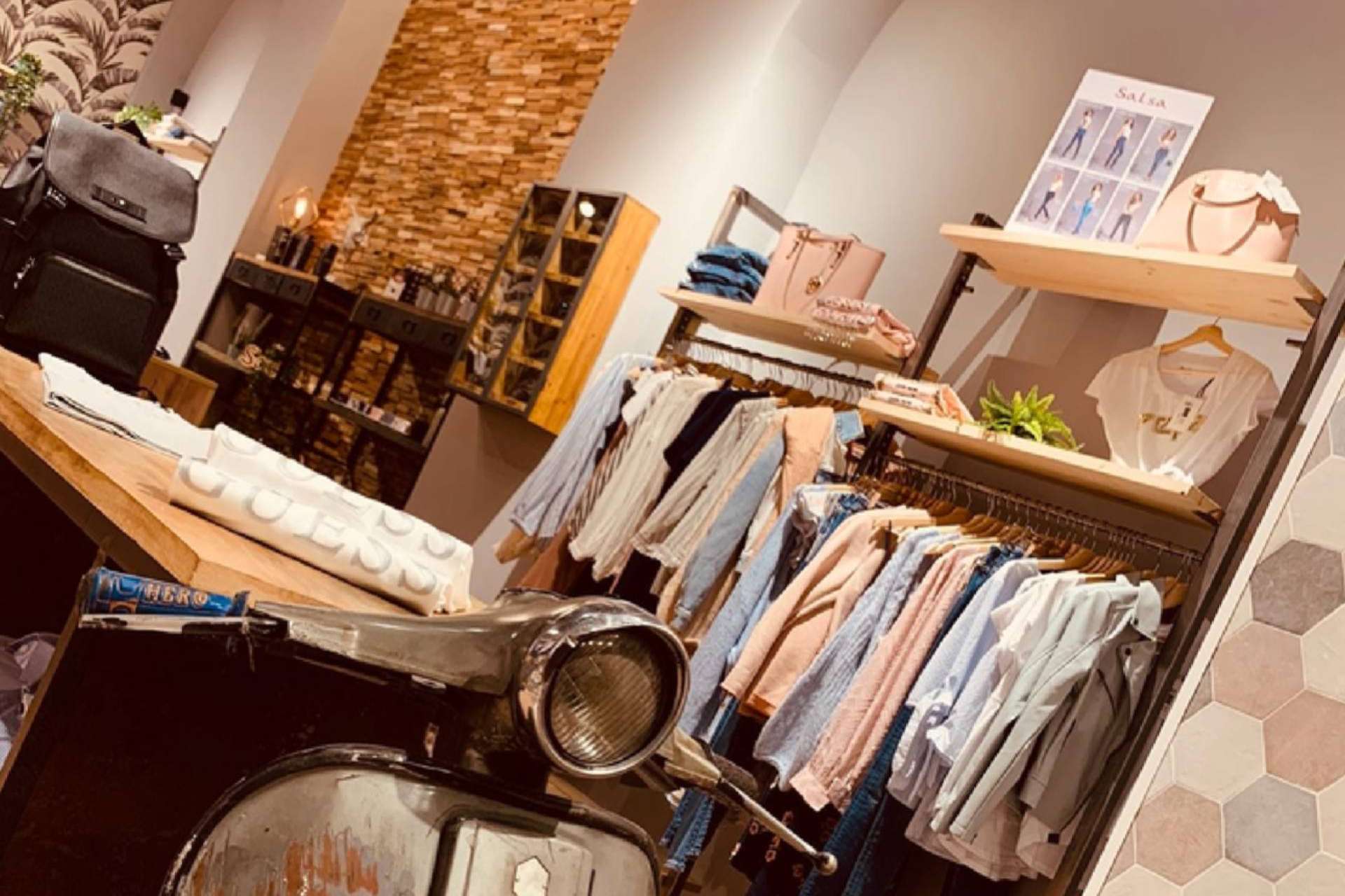 1Best Outlet sobre su previsión de apertura de outlets