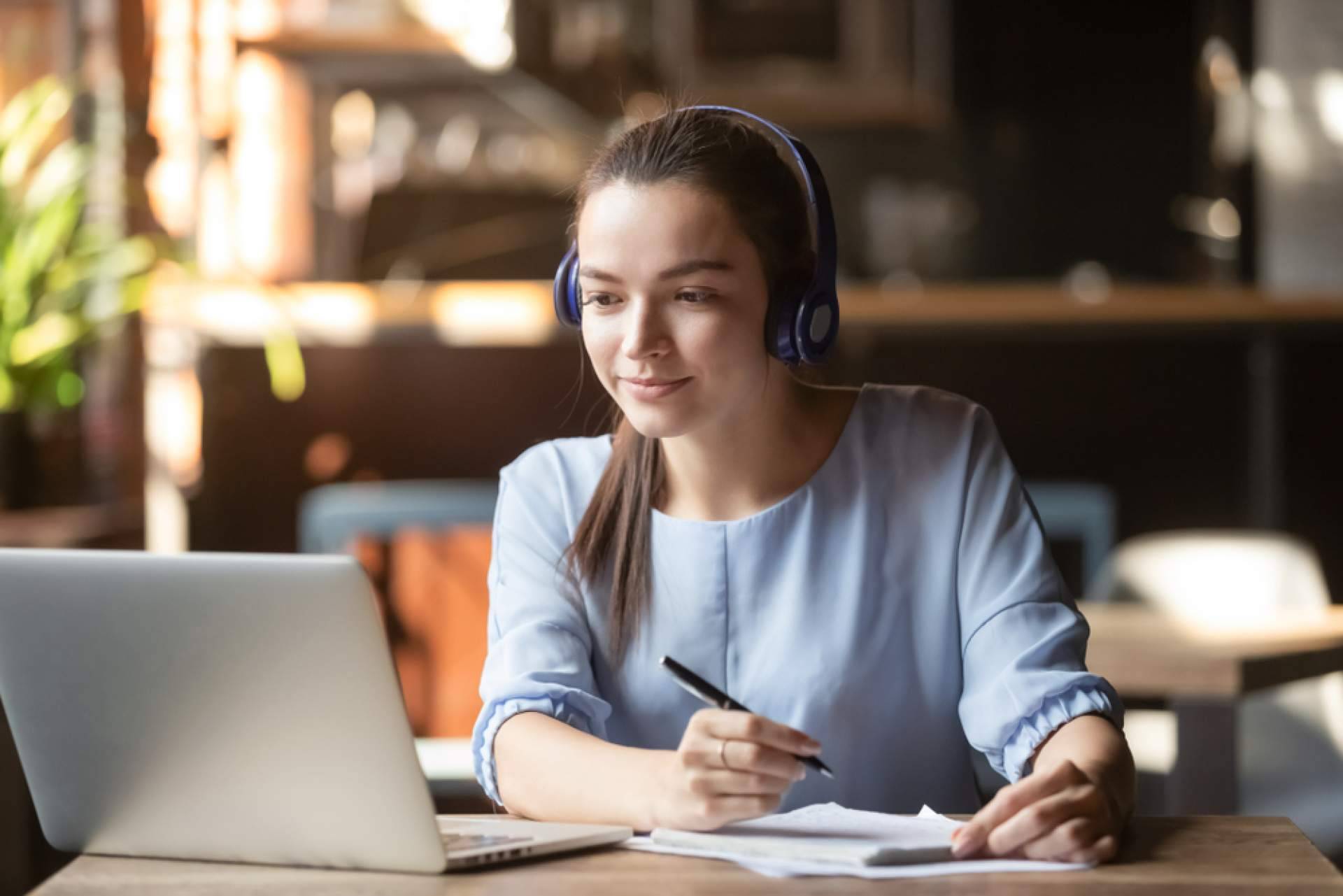 ¿Por qué se recomienda acudir a clases de ruso online?