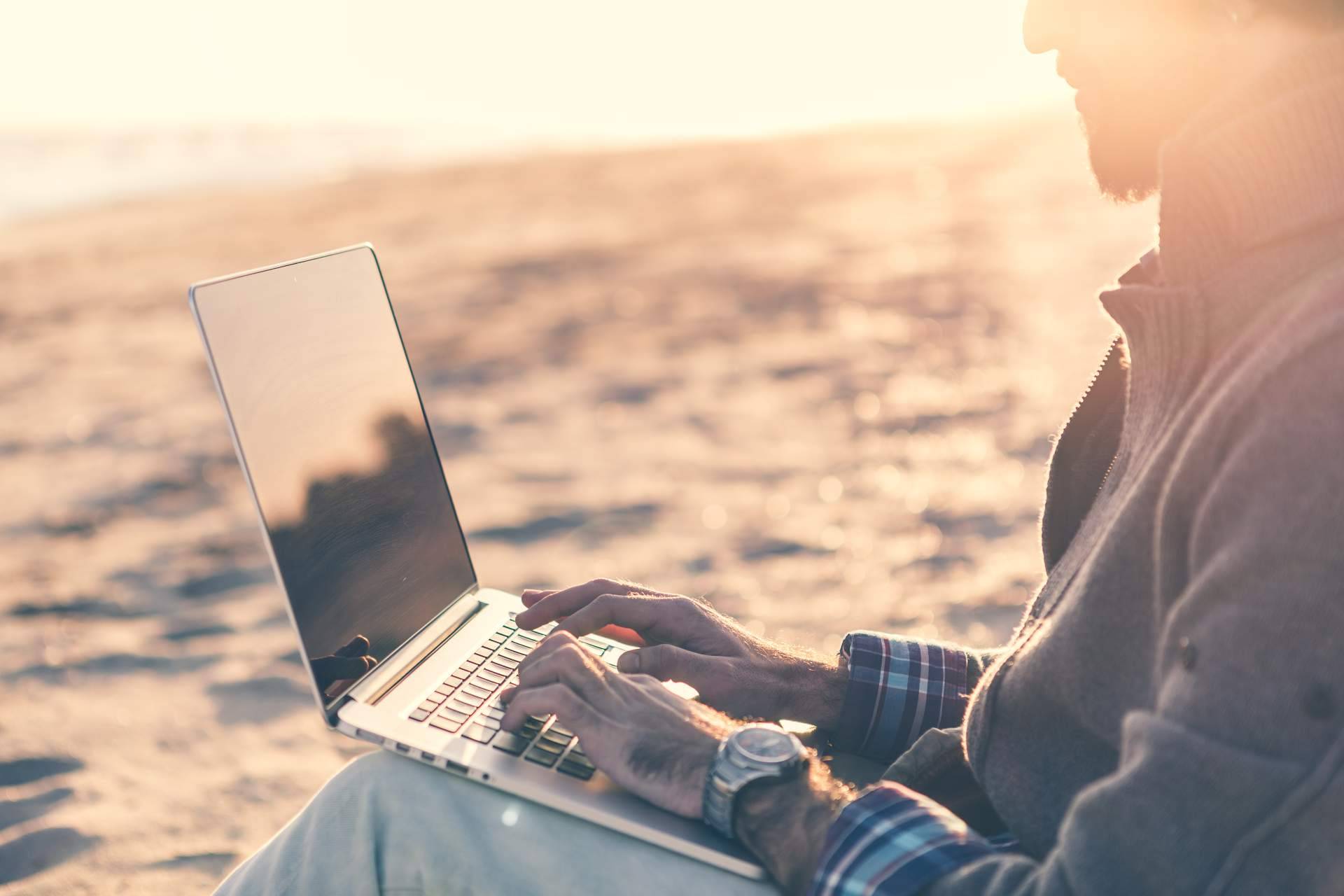 Tener un centro comercial online propio con Devuelving