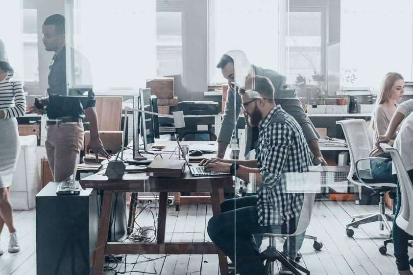 Lamartel ofrece el servicio de instalación de redes en empresas o negocios