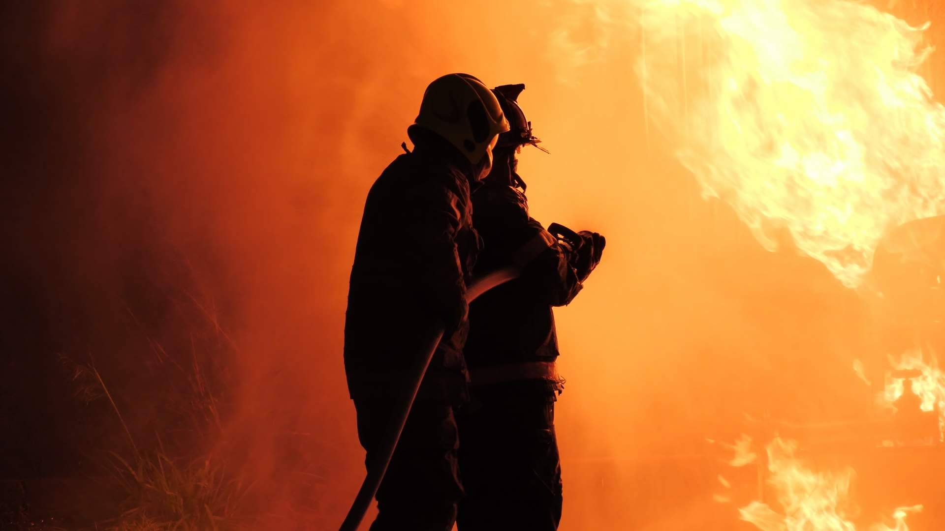 Las pruebas físicas que deben superar los opositores a bombero