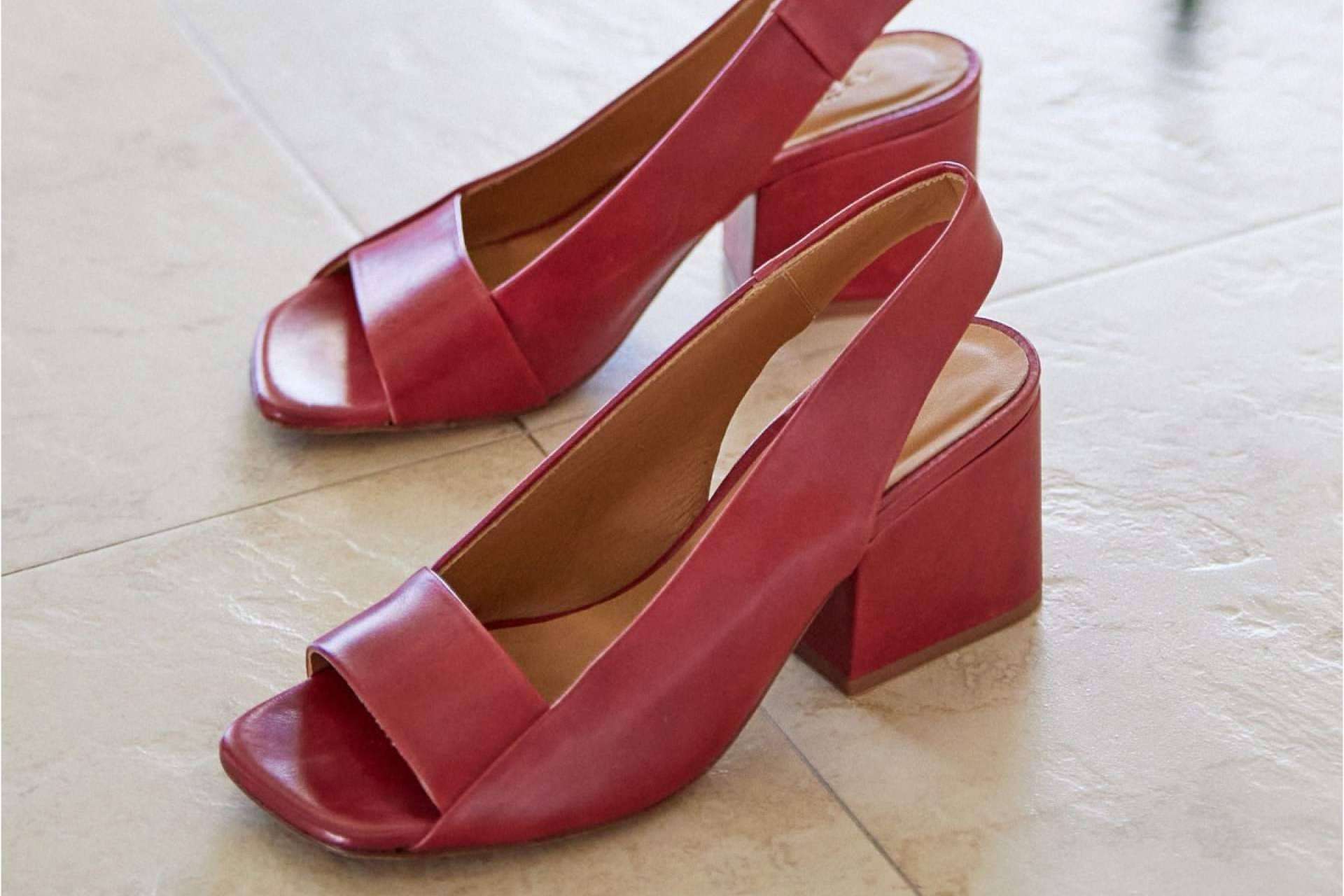 Nueva colección de sandalias de mujer en piel en Audley Shoes