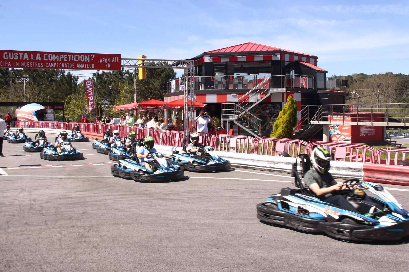 Una experiencia única de karting en Sanxenxo en el circuito Racing Dakart de Sanxenxo