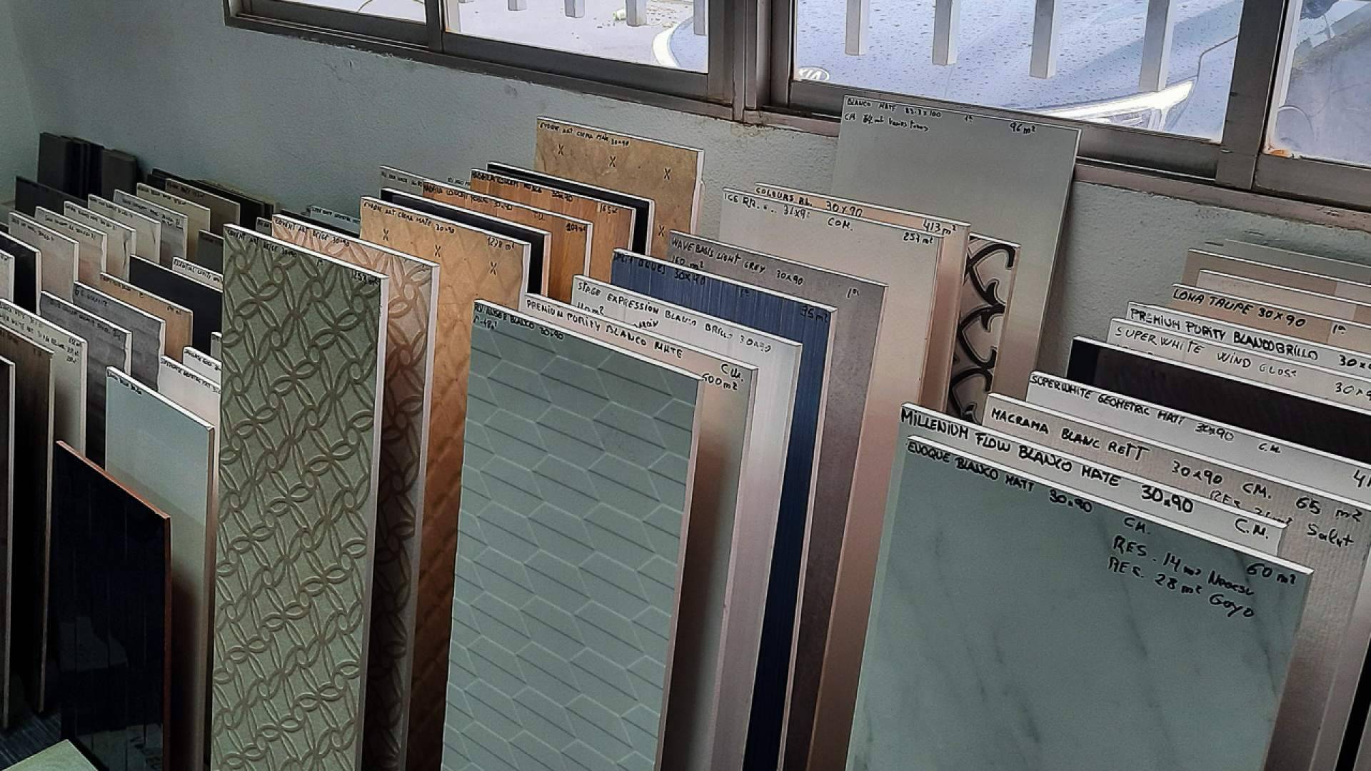 Restos y saldos de azulejos cerámicos de primeras calidades en Artegrés