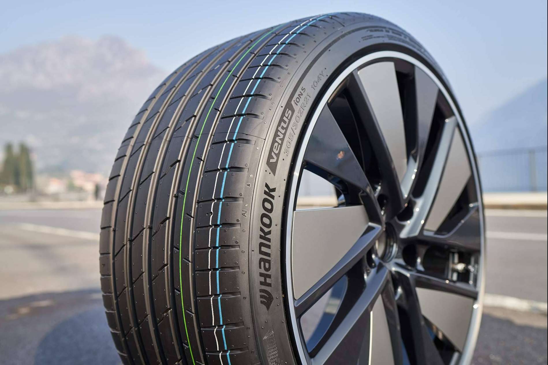 Confortauto cuenta con un amplio catálogo de neumáticos para vehículos eléctricos