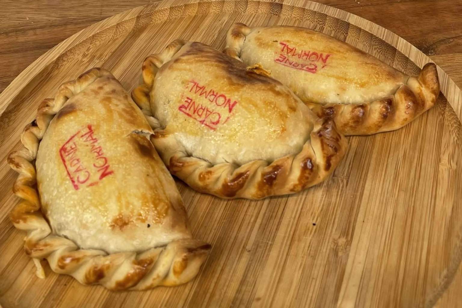 Delicatessen Argentina ofrece el auténtico sabor argentino con sus empanadas criollas