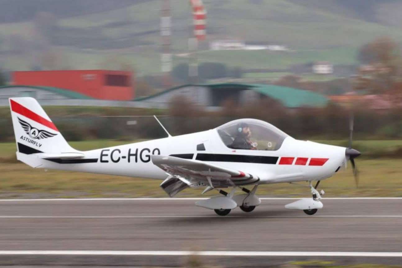 Convertirse en piloto de avioneta por un día y sobrevolar Asturias
