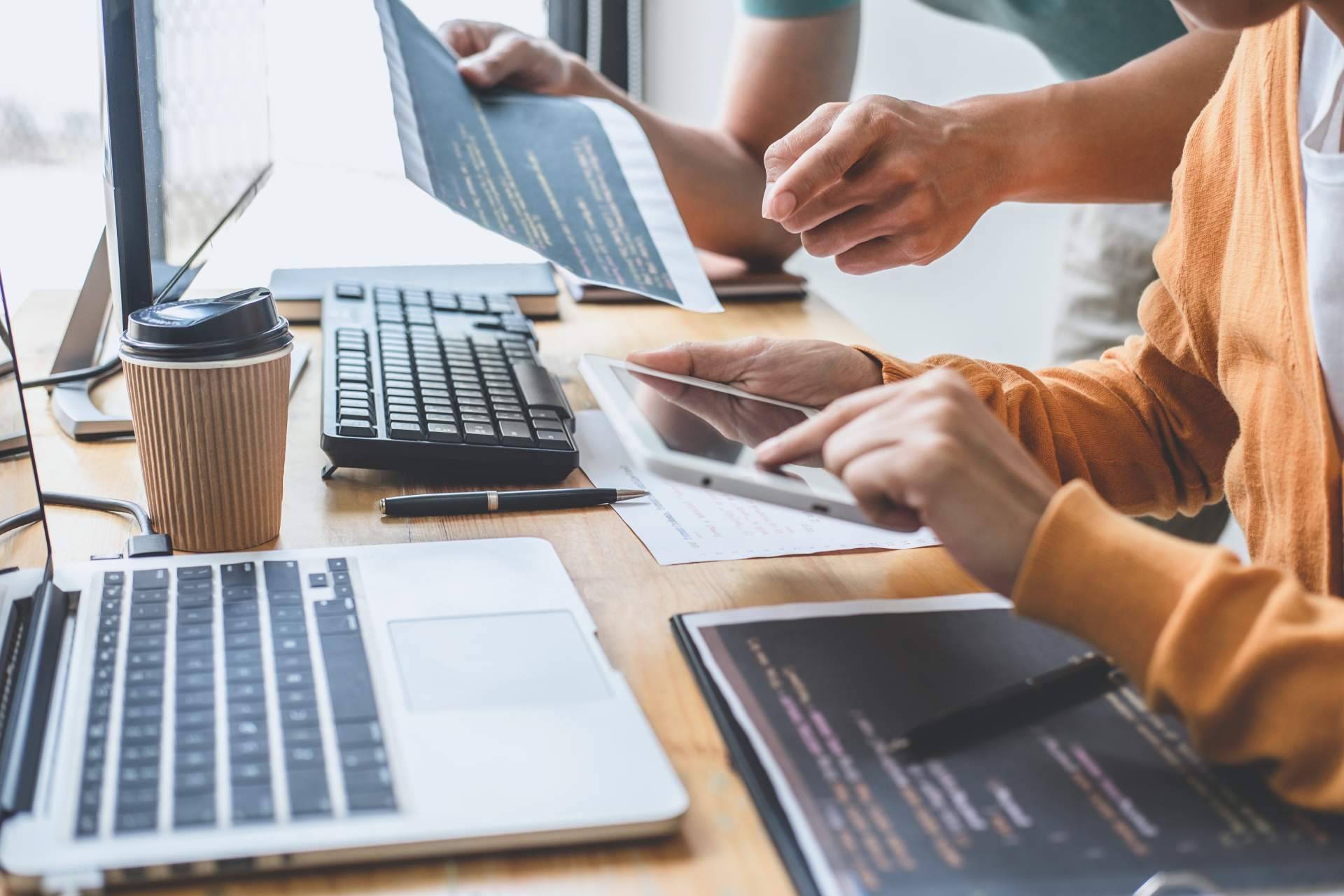 CEESA ofrece asesoría empresarial y software ERP para potenciar la competitividad de las pymes