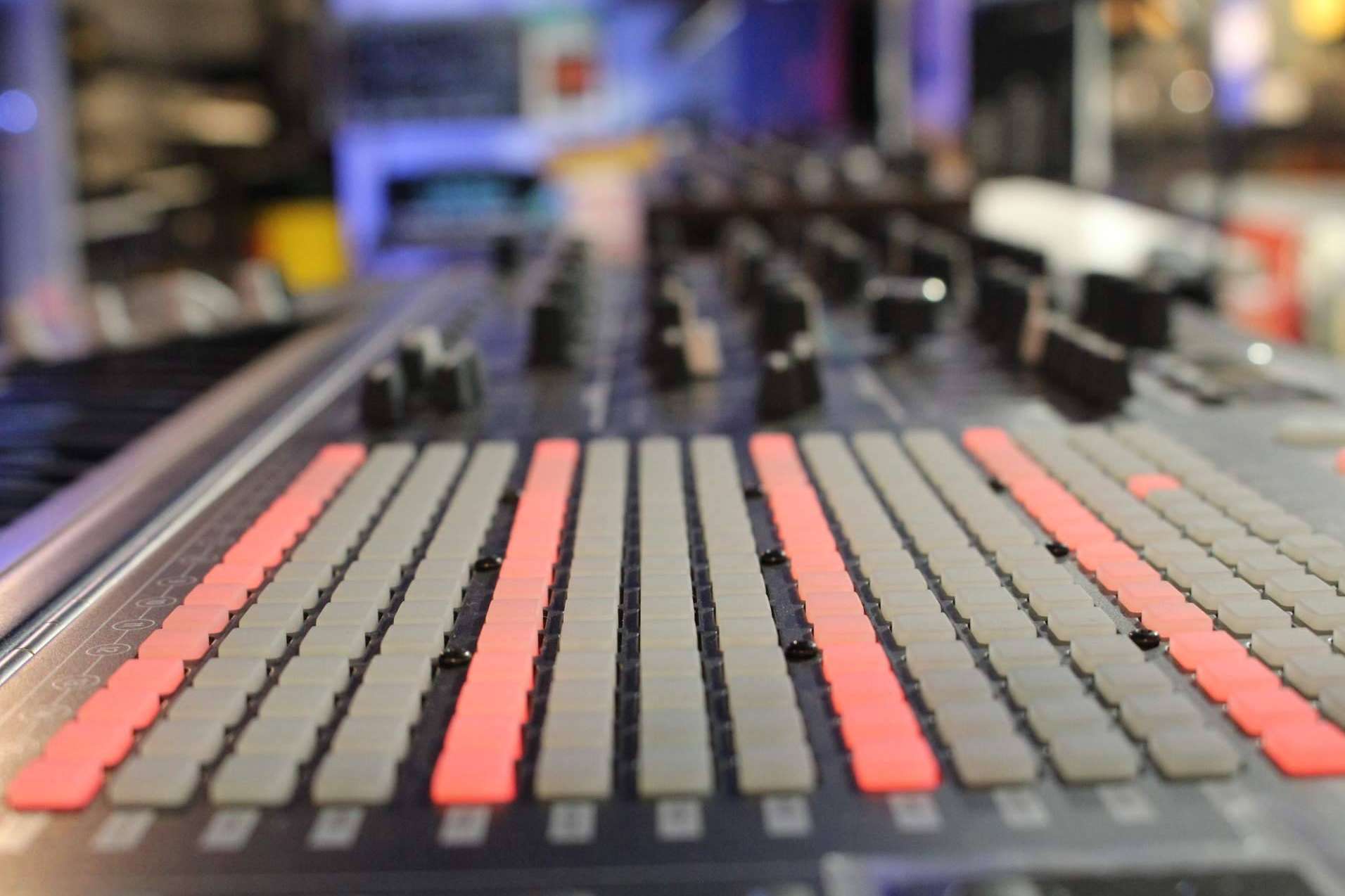 AUVISA, la historia de una empresa dedicada a inspirar músicos