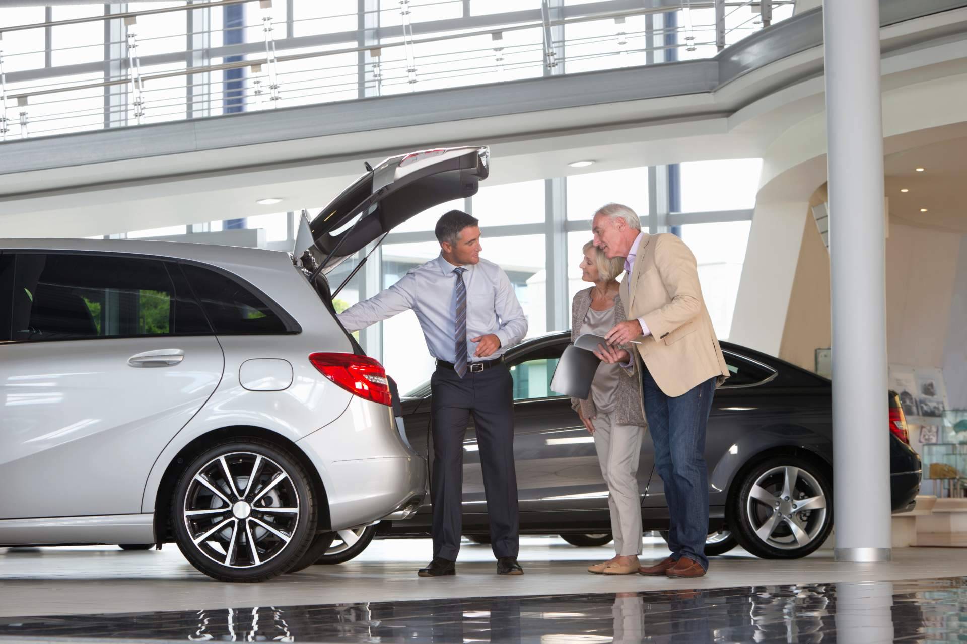 Ahura Motor impulsa la venta de coches de ocasión en Tenerife con garantía y confianza