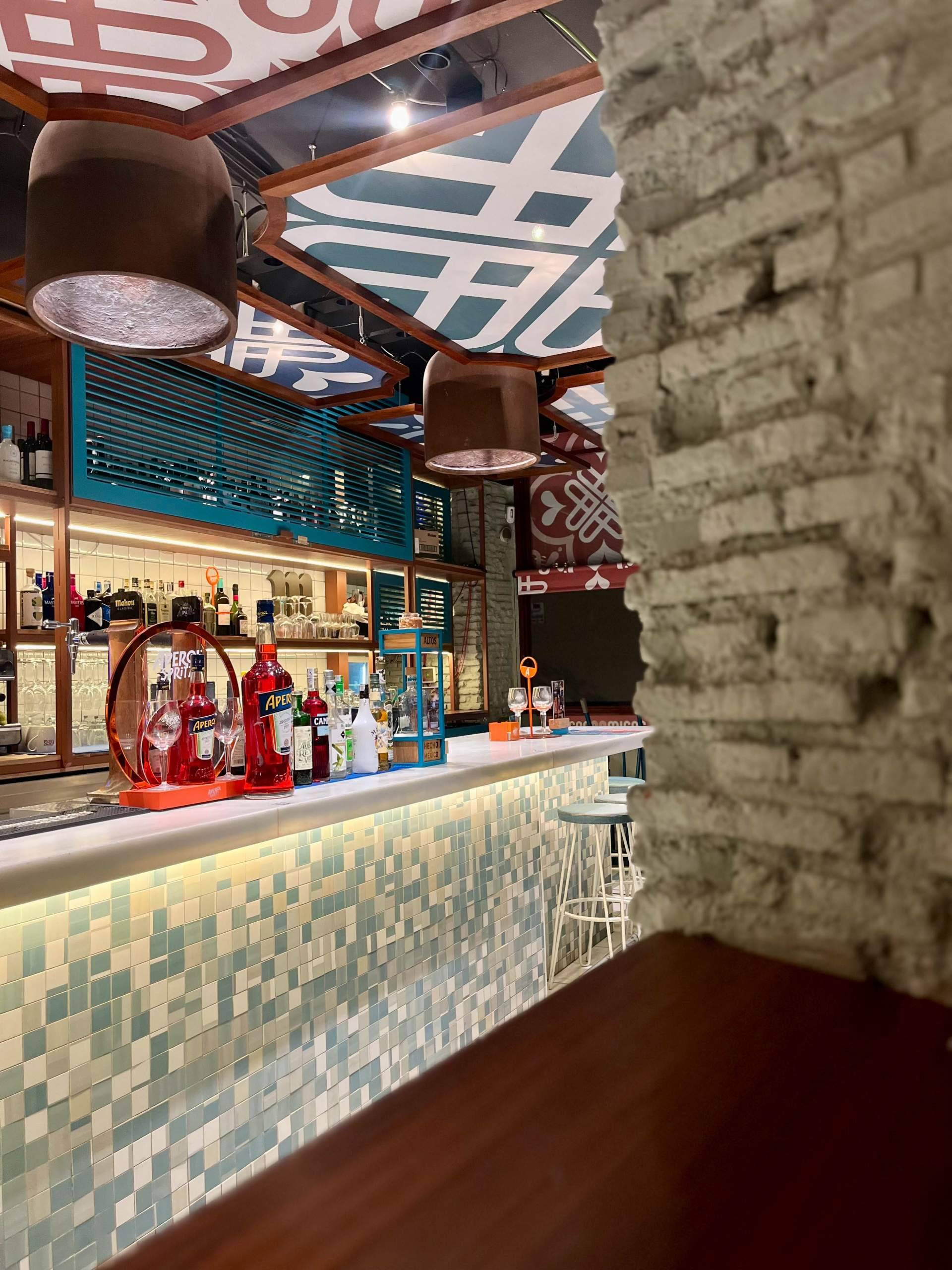 Casaamigos, tapas, cócteles y una terraza única en el corazón de Málaga