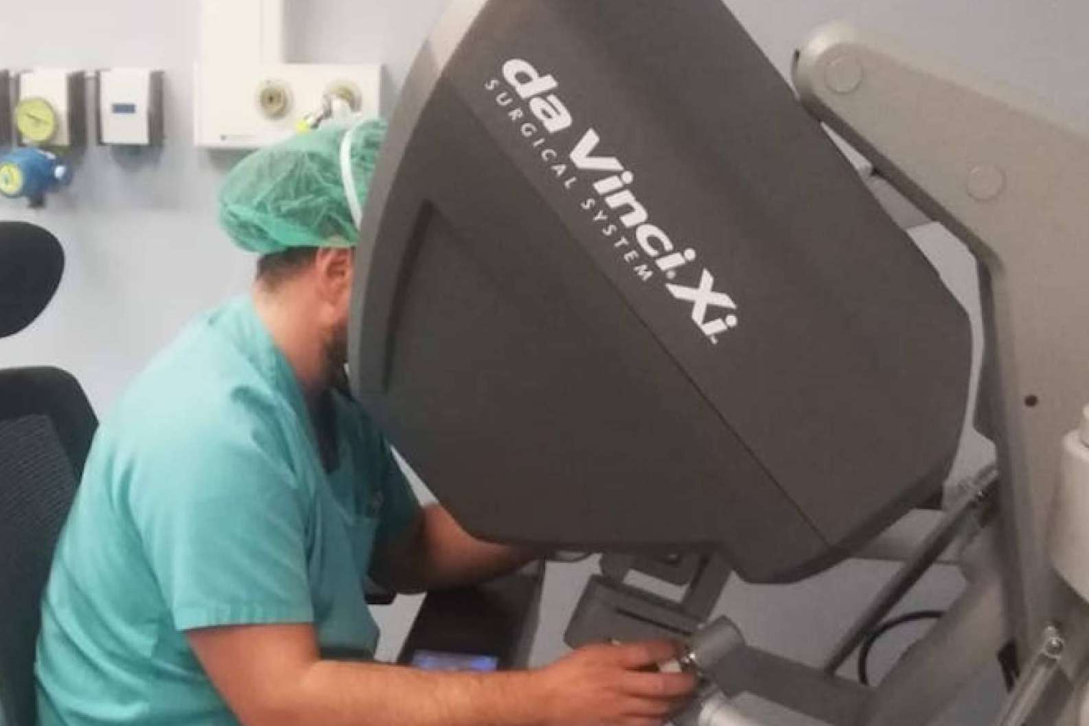 La cirugía robótica revoluciona el tratamiento de la hiperplasia benigna de próstata, por Dr. Pep Auguet