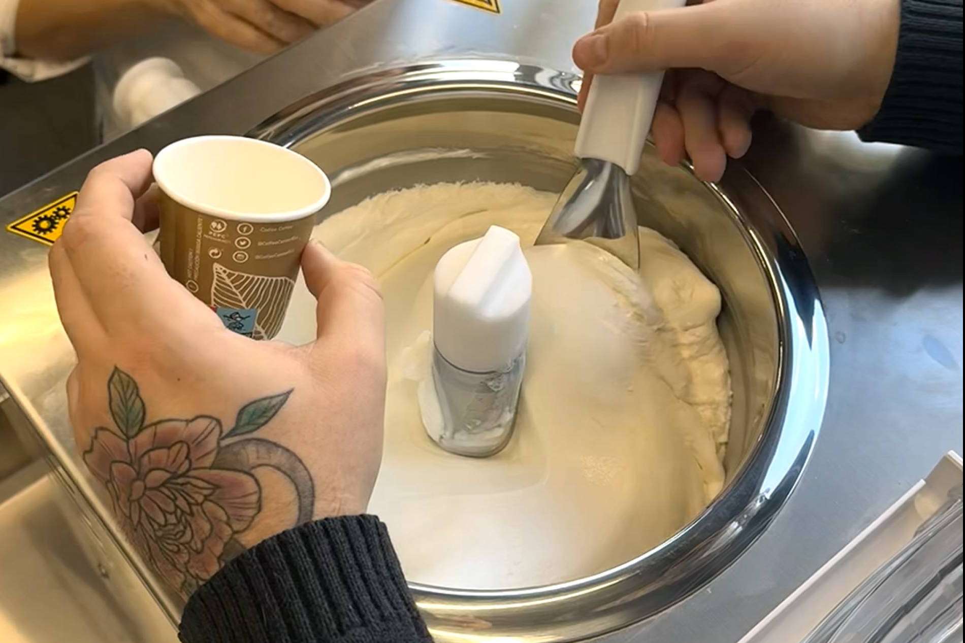 Amico Bros Ice ofrece cursos y demostraciones de las máquinas de helado y de pastelería