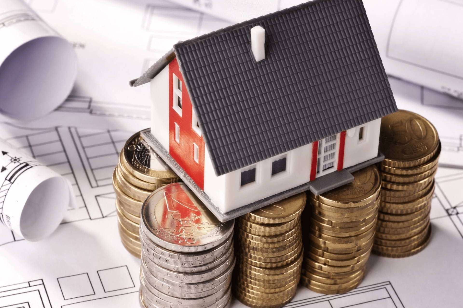 Cómo obtener liquidez mientras se vende una casa