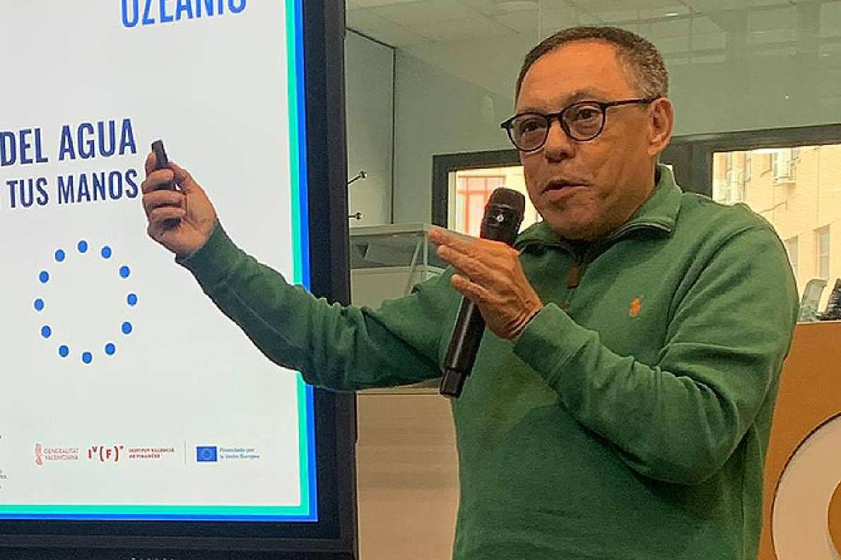 Tecnología española, la apuesta de Ozeanic por un futuro sostenible sin agua embotellada