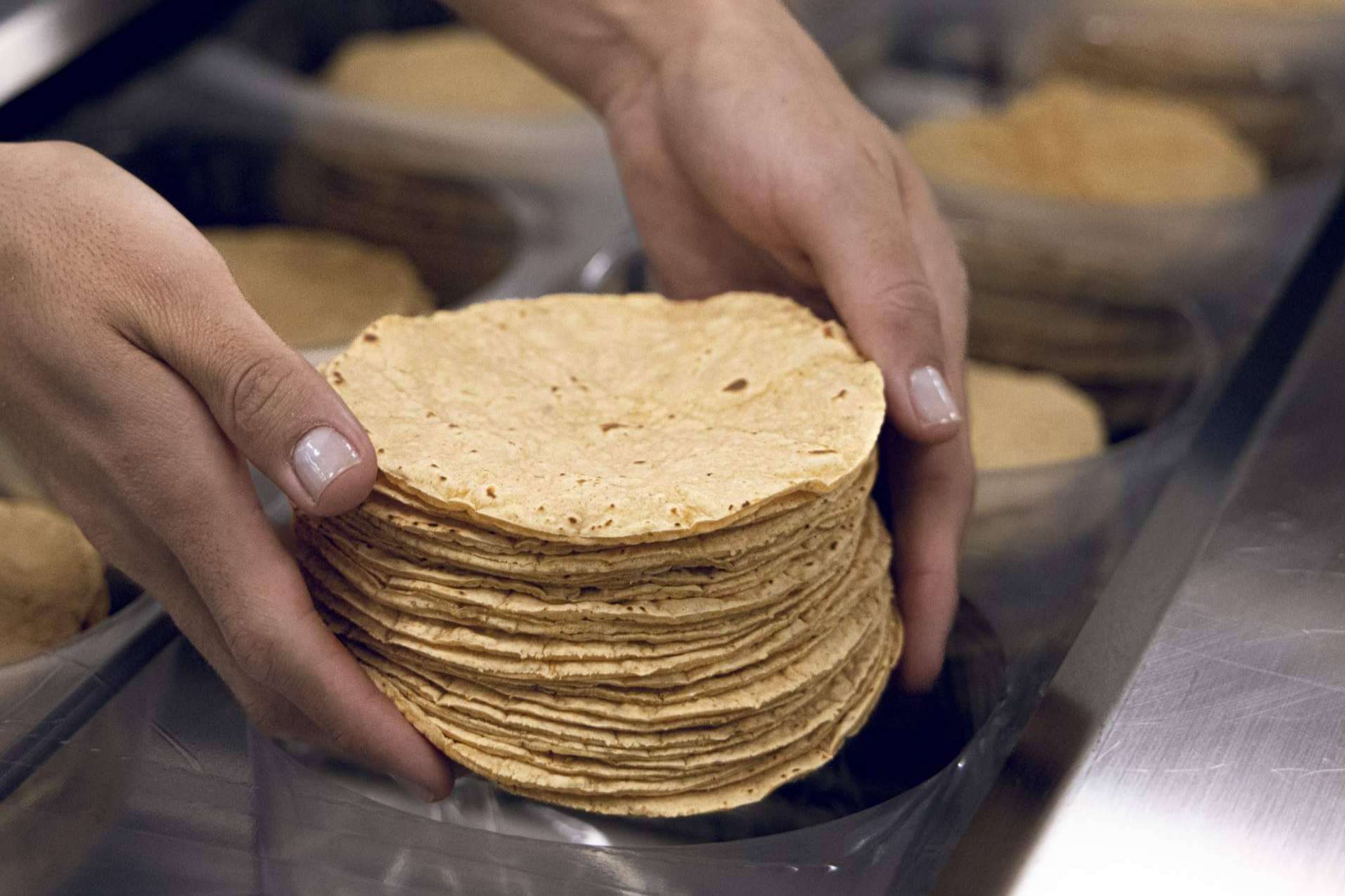 Maíz Maya combina tradición y cercanía con sus productos mexicanos online en España