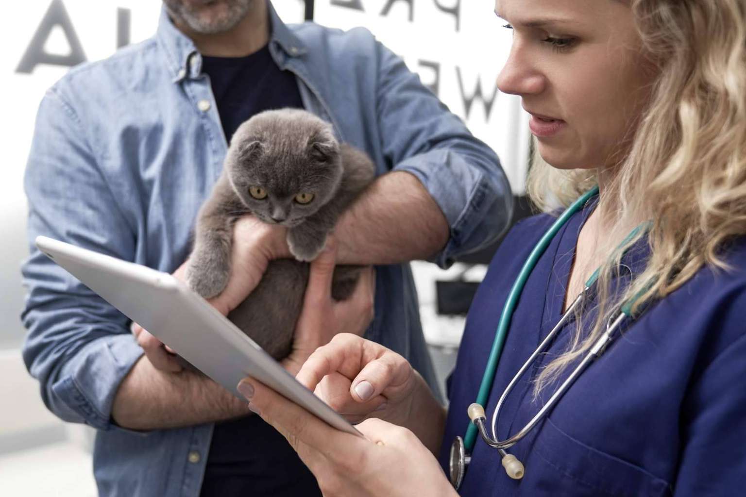 ISED refuerza su compromiso con la formación veterinaria en el III Congreso ATV