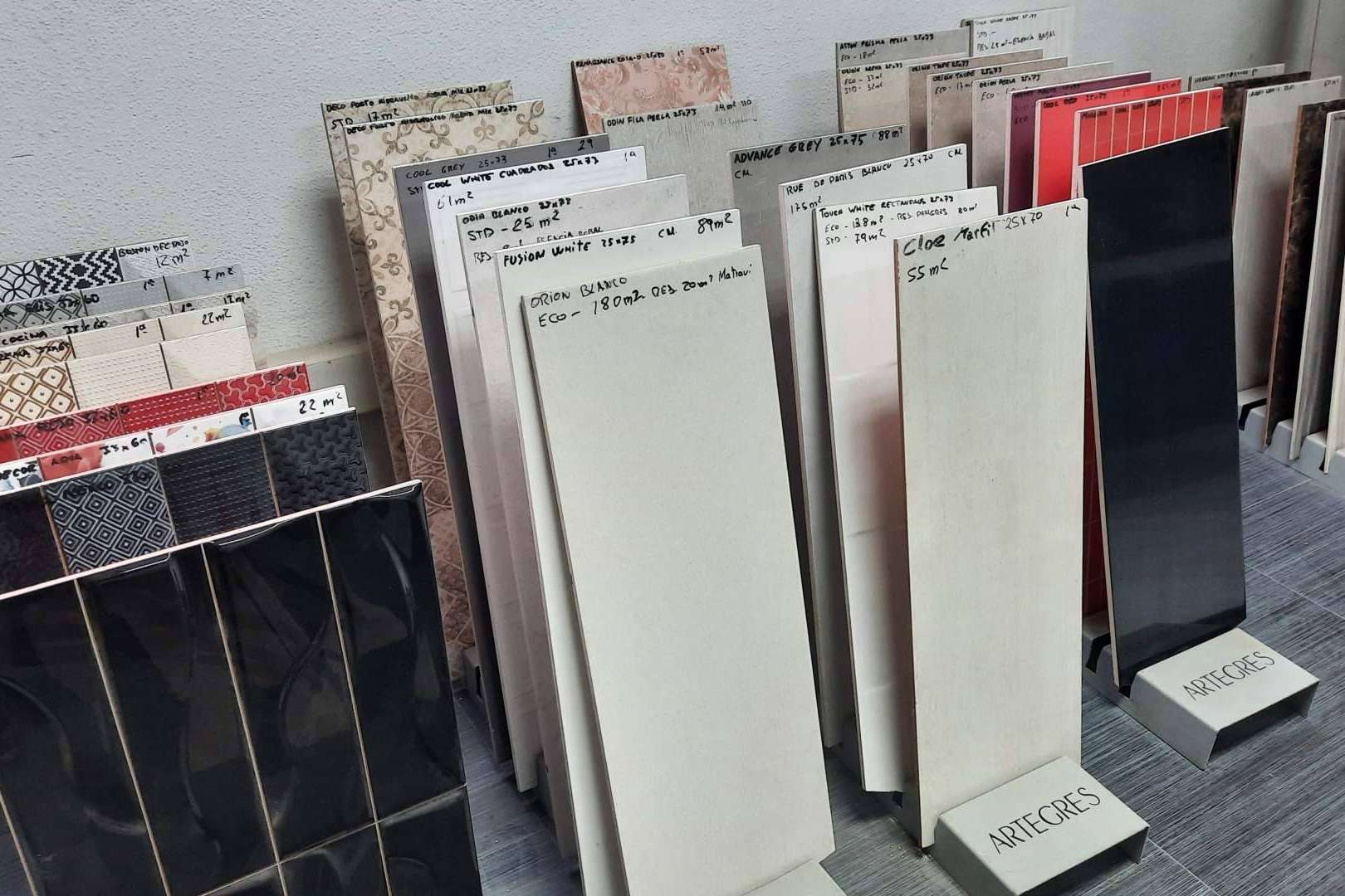 Artegres lanza su nueva campaña de Azulejos Outlet en segunda calidad, con ahorro seguro