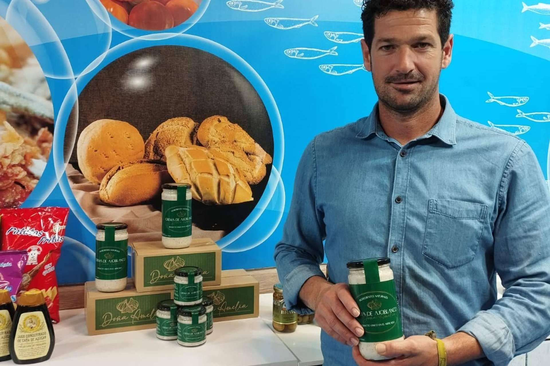Producto local, receta histórica; el ajoblanco artesanal malagueño gana presencia