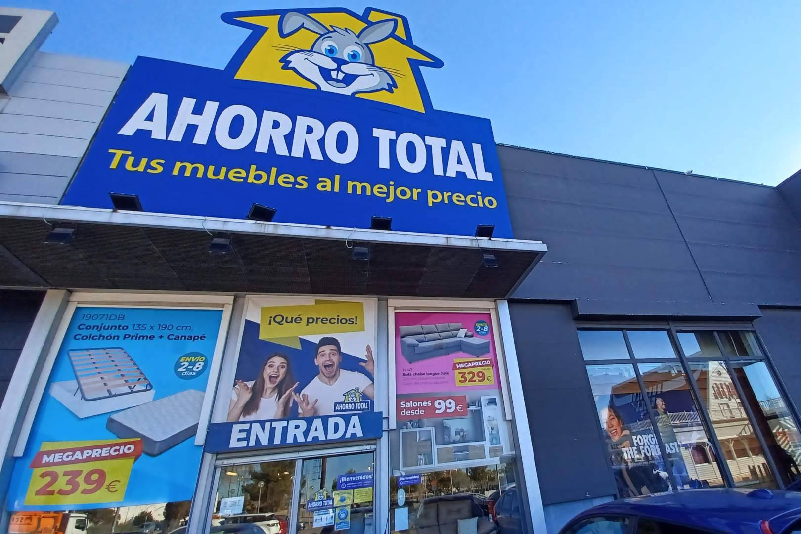 Muebles baratos sin necesidad de esperar el Black Friday, en Ahorro Total