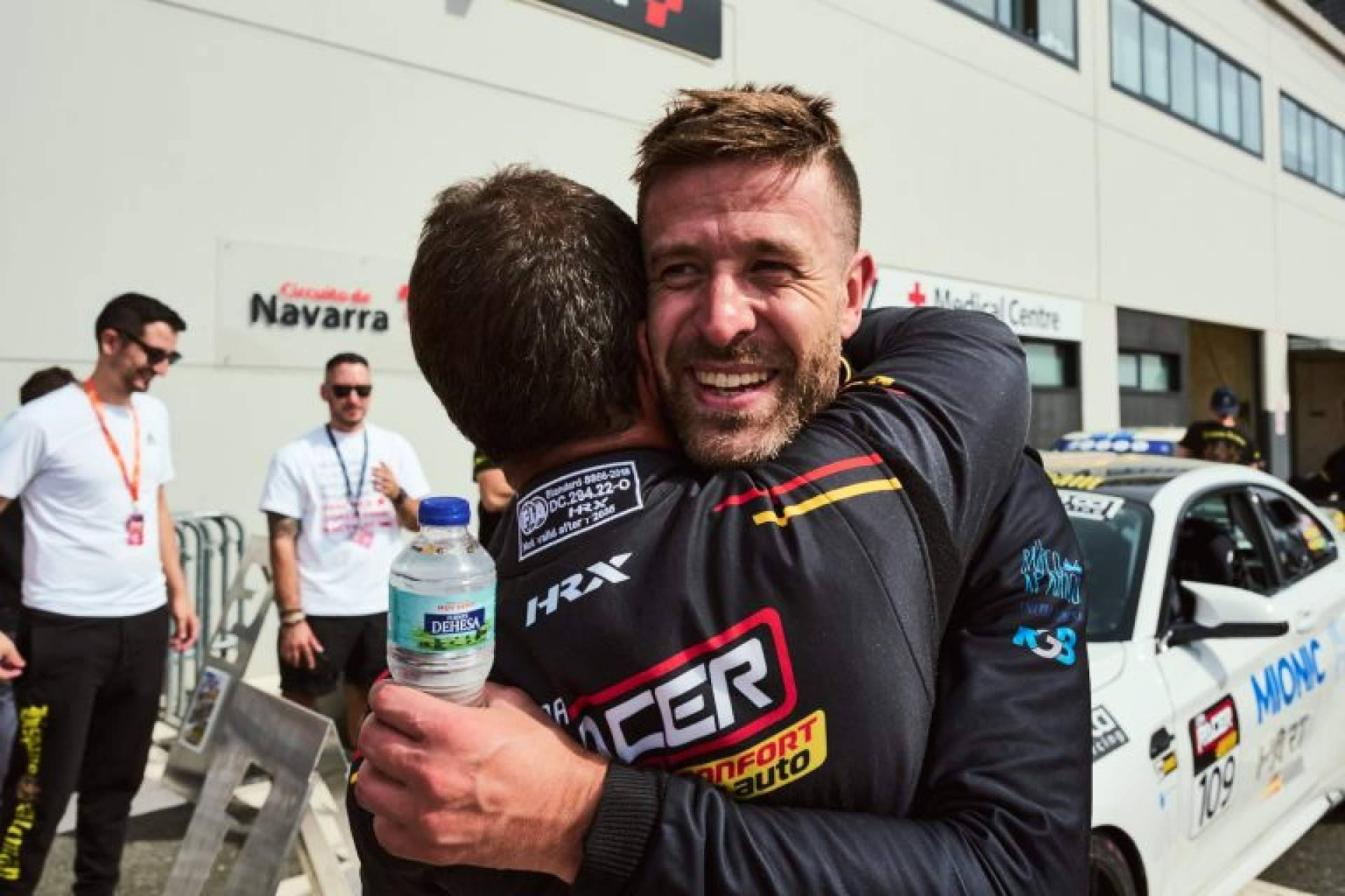 Sorpresas y máxima tensión en la Copa Racer Confortauto de Navarra con todo por decidir