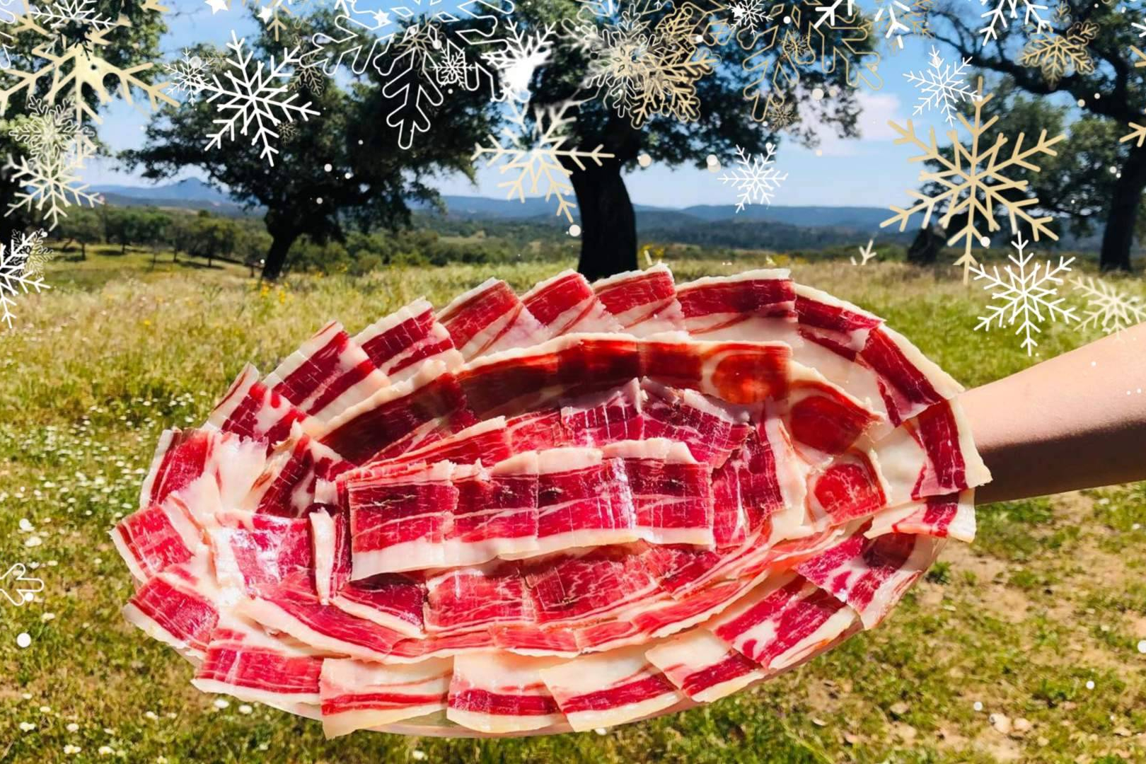 Navidad ibérica en Higuera de la Sierra; Paulino presenta sus jamones y chacinas de producción propia en edición limitada