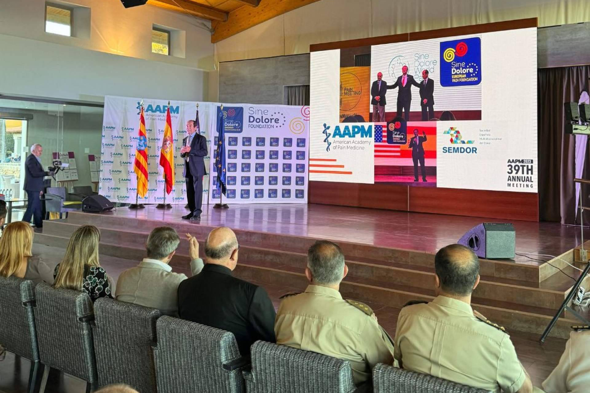 El World Multidiciplinary Pain Forum suma divulgación con el Dr. Abellán y la farmacéutica Piluca Barrau