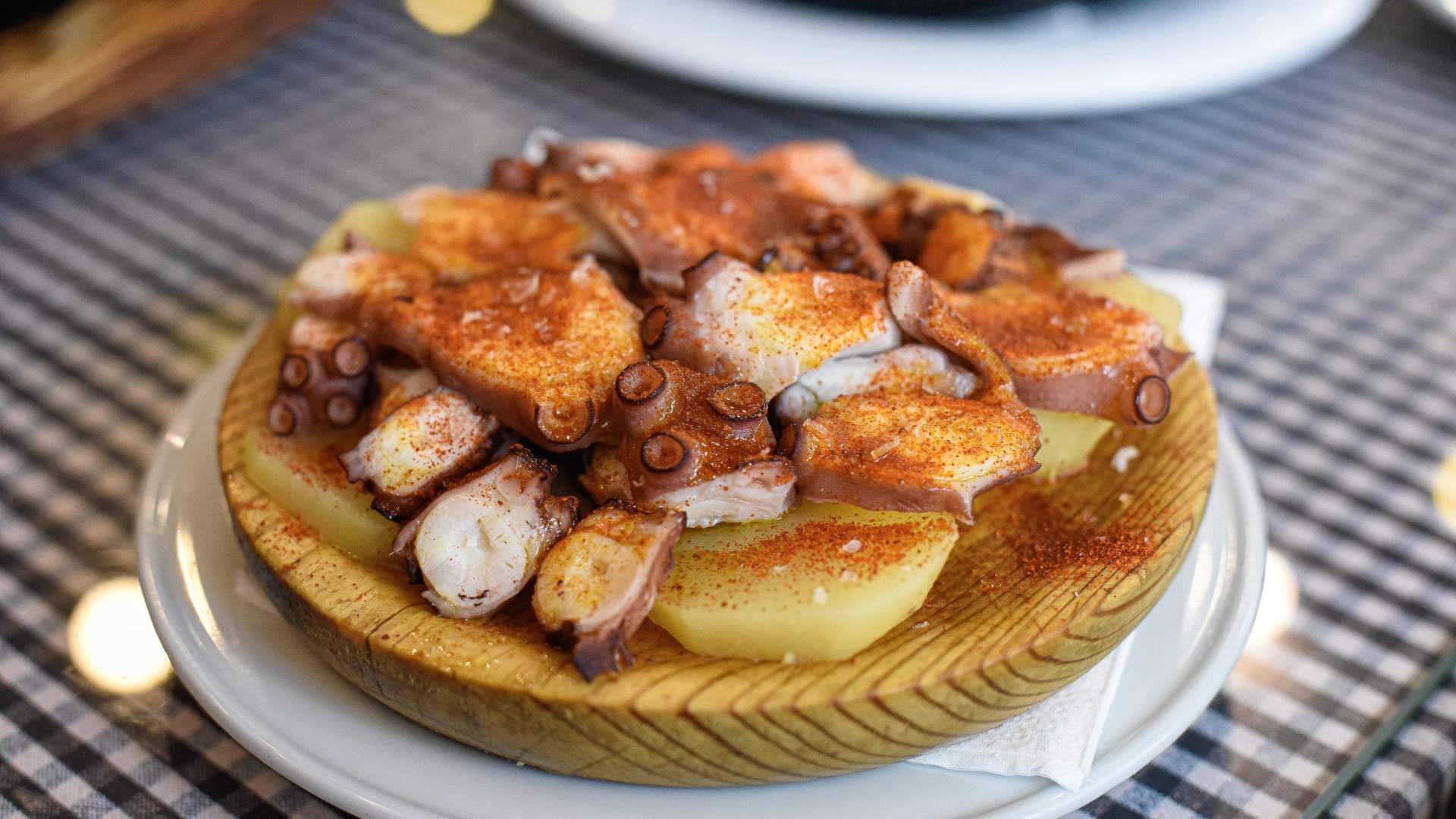 Pasa Tapas, tradición y sabor mediterráneo en la Barceloneta