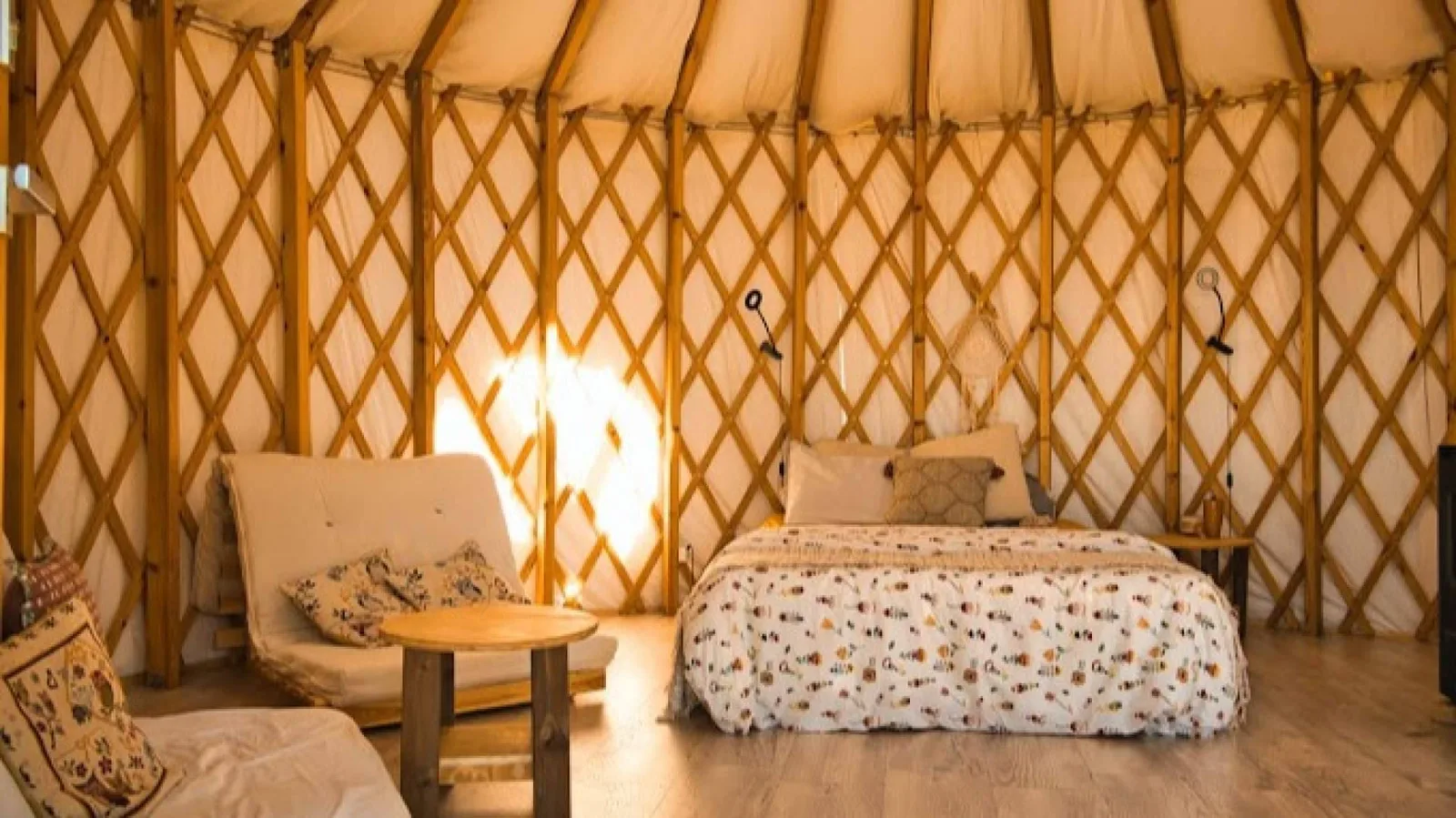 La Yurta Moderna; Un sistema de fabricación de casas modulares prefabricadas que no necesitan licencia